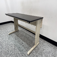 6' Laboratory Bench image 1